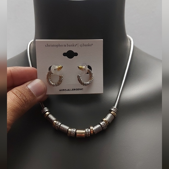 Silver tone vintage necklace and earstud - Picture 1 of 4